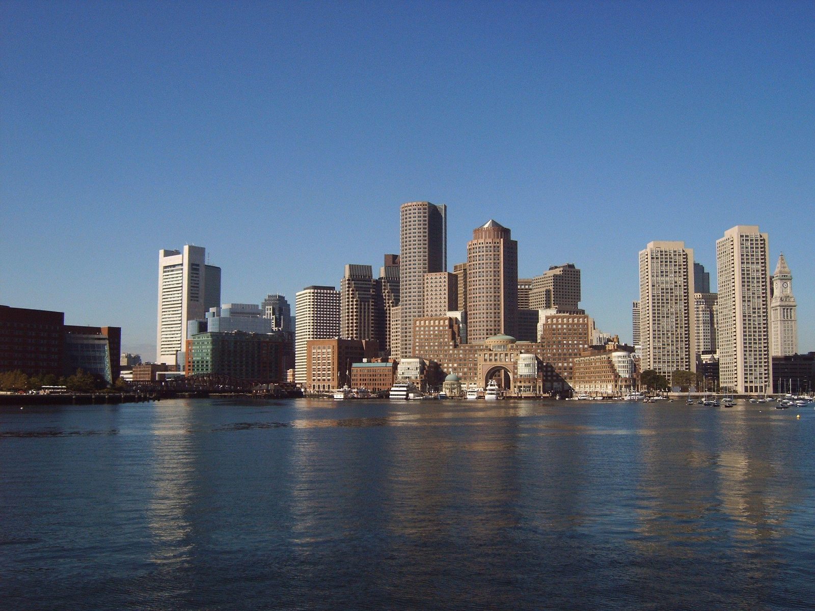 Boston Harbor Sunset Cruise on the Water