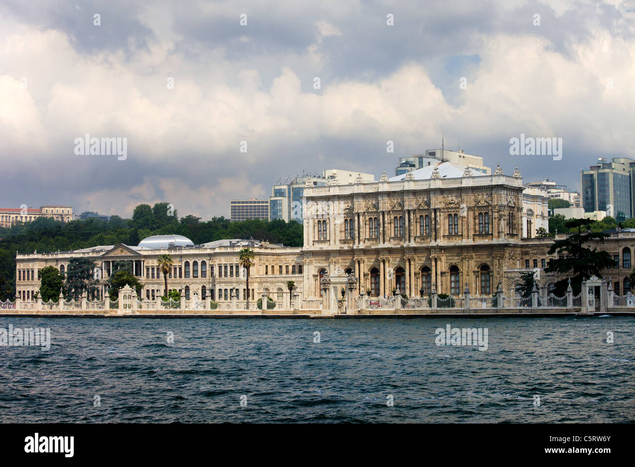 Bosphorus Yacht Cruise Between Two Continents