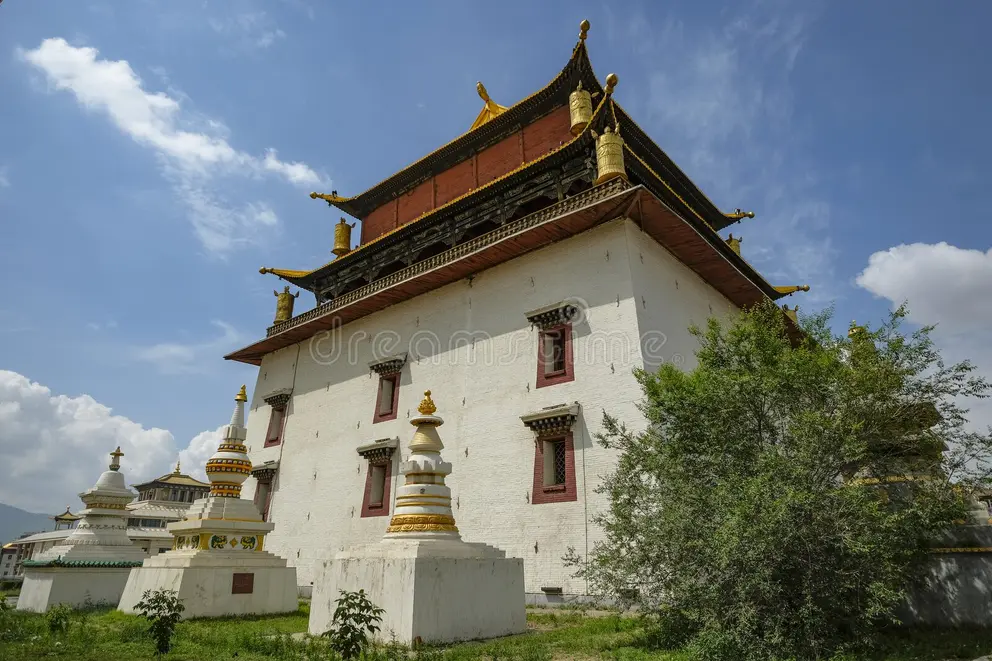Gandantegchinlen Monastery