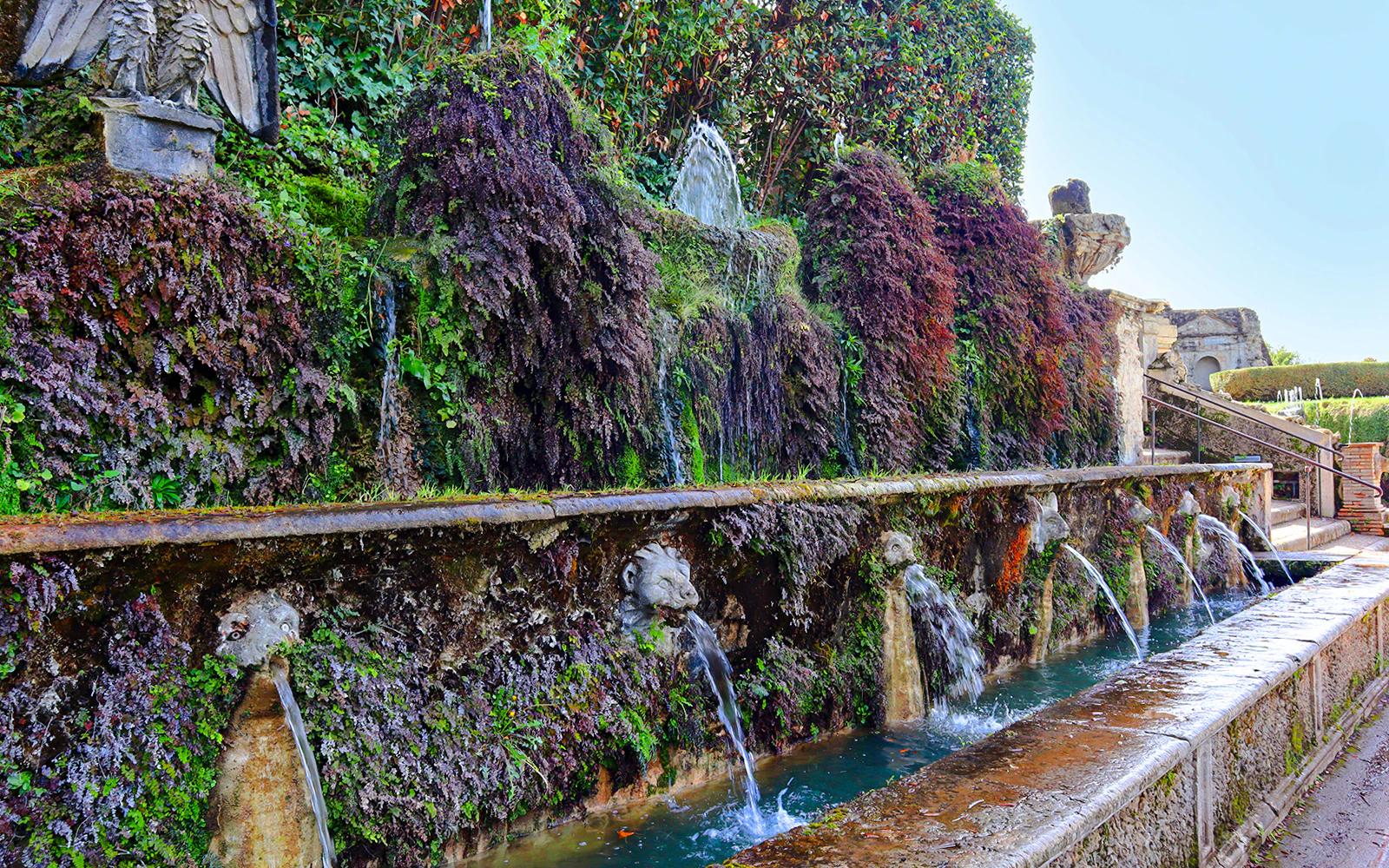 Hundred Fountains