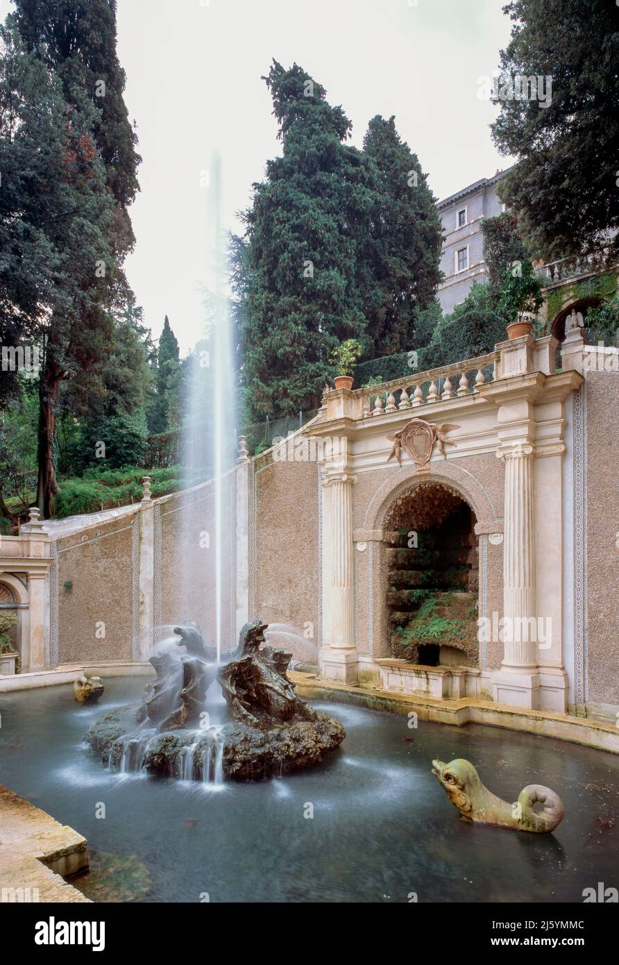 Fountain of the Dragons