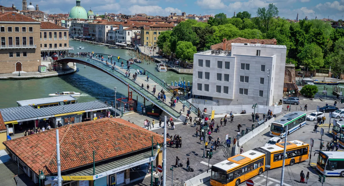 Your experience at Venice Airport Bus Transfer