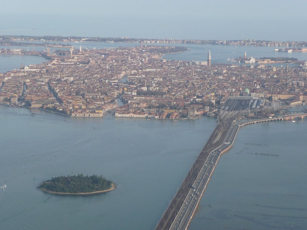 Venice Airport Bus Transfer to Piazzale Roma