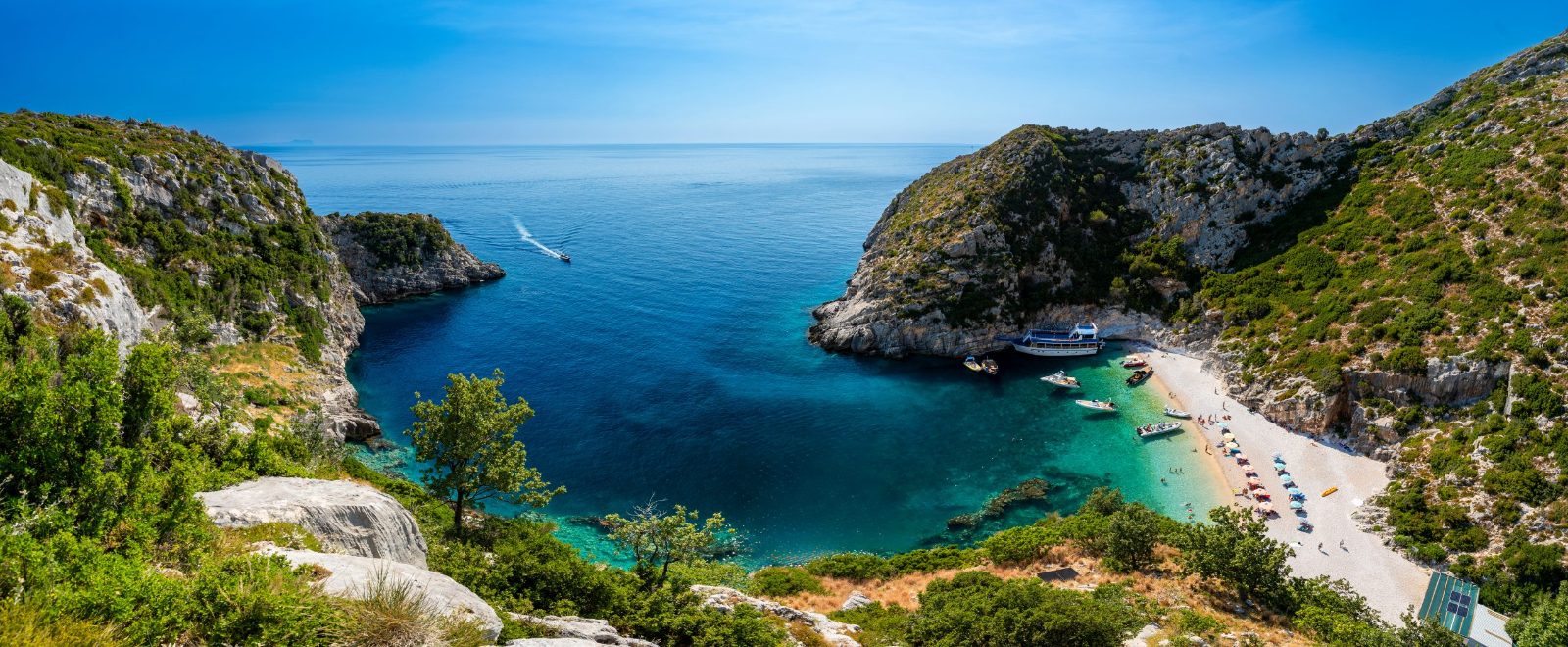 Grama Cliffs
