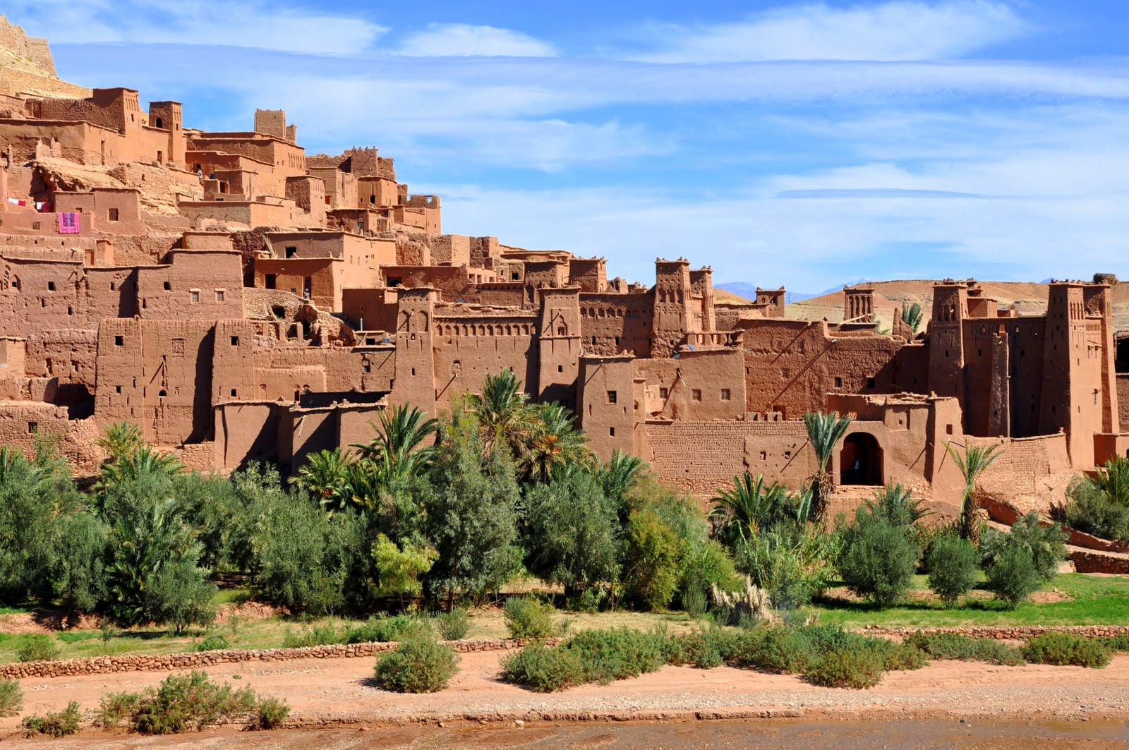 Arrival at Ksar