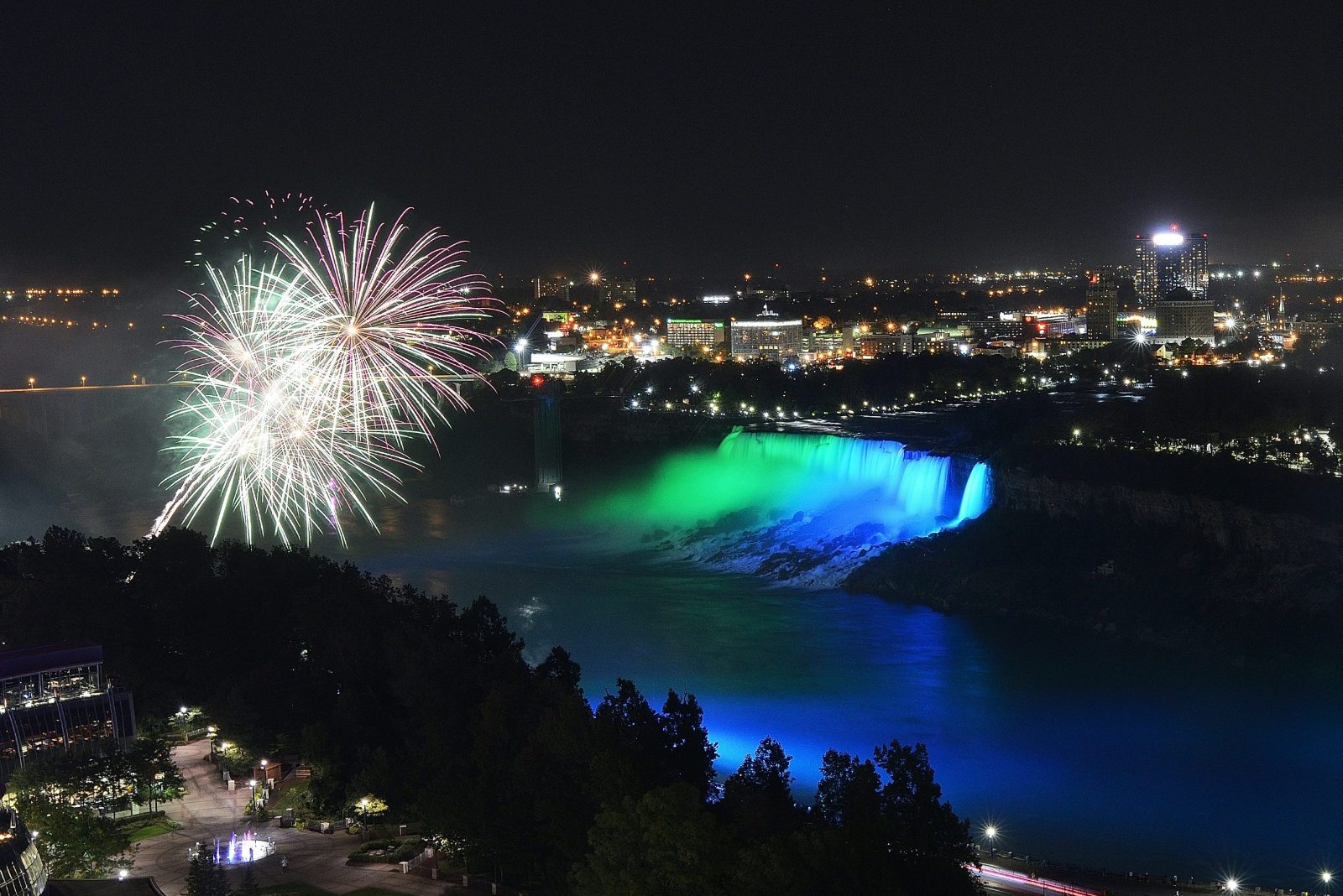 Niagara Parkway Railing