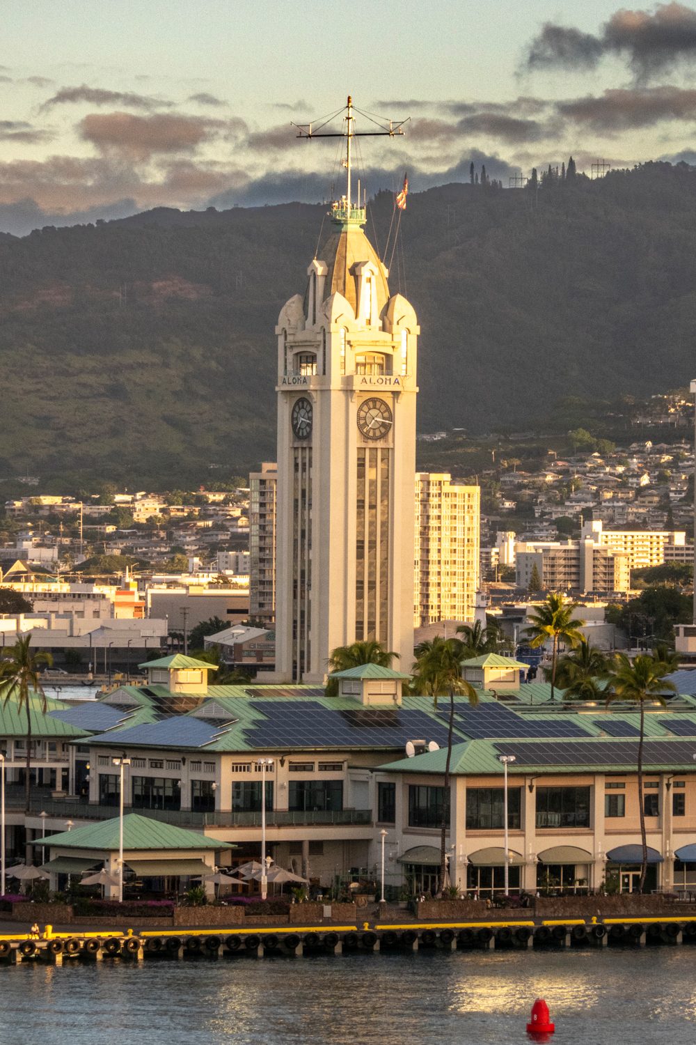 Aloha Tower Luau Menu
