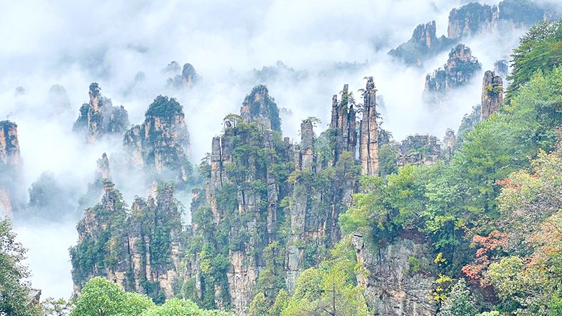 Tianzi Mountain Pavilion