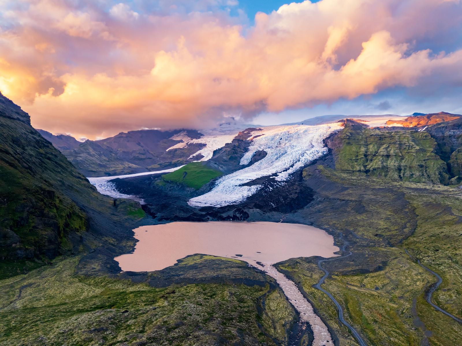 Skaftafell Glacier Hike Across Falljökull Ice
