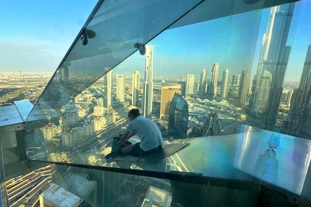Glass Slide