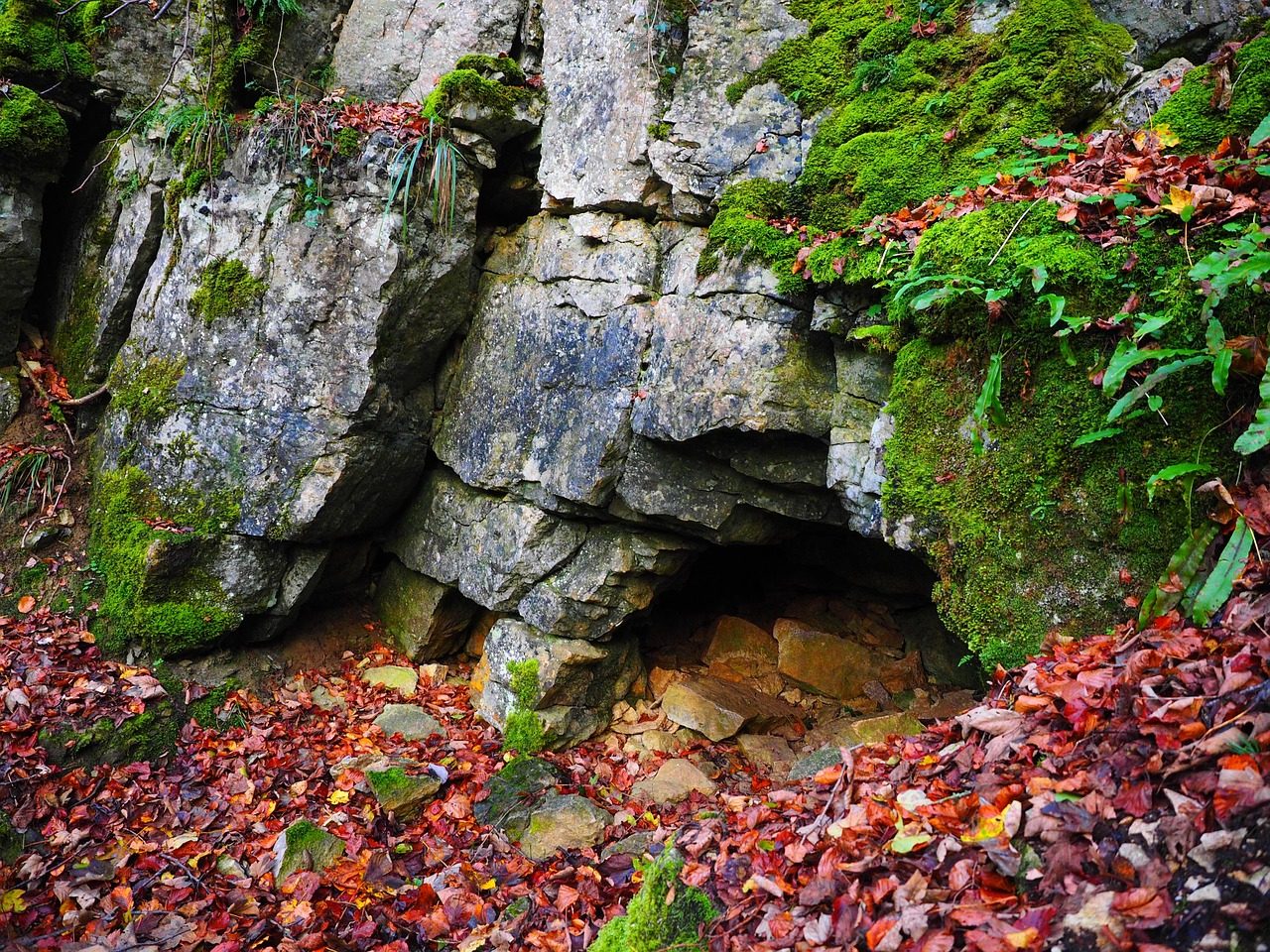 Phratue Cave
