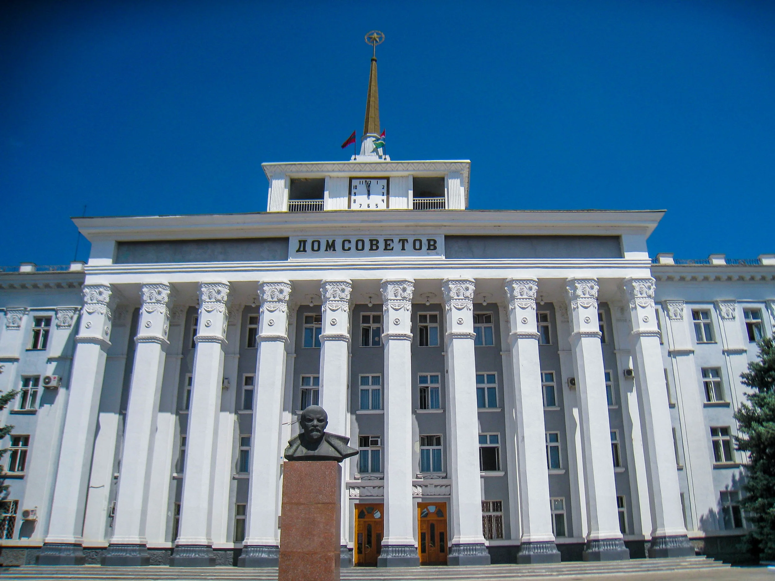 Transnistria Tour from Chisinau: Tiraspol and Bender