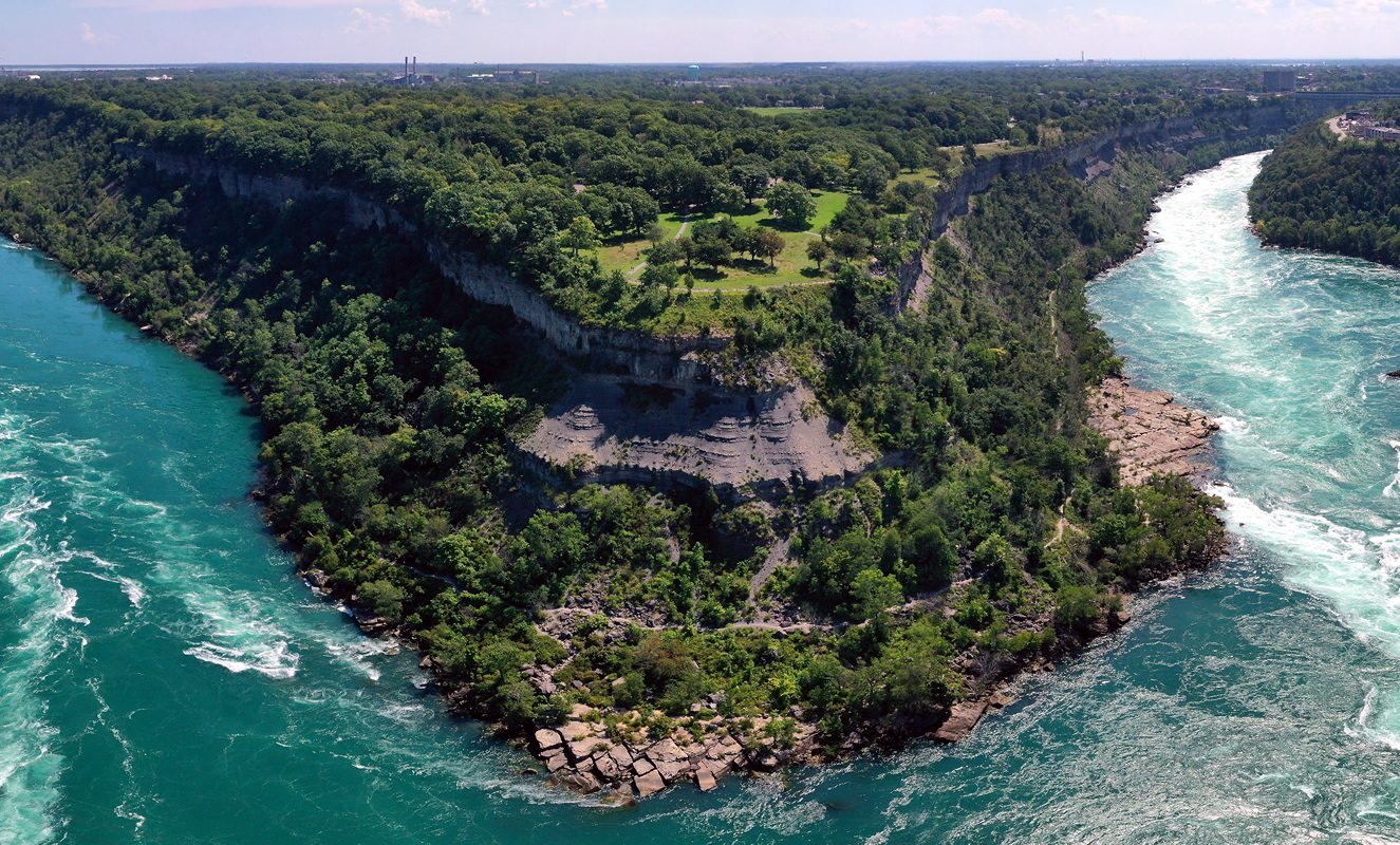 Niagara Jet Boat Tours on the Whirlpool Rapids