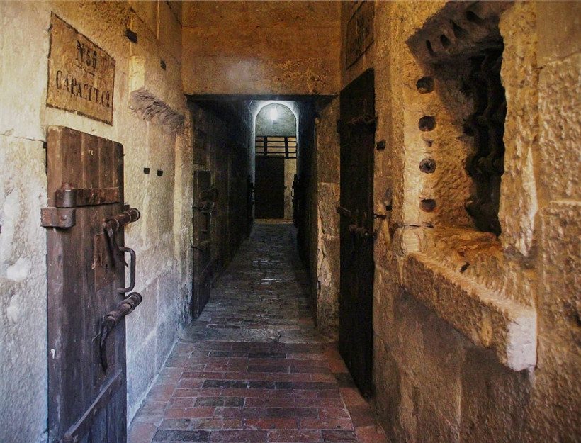 Pozzi Prisons