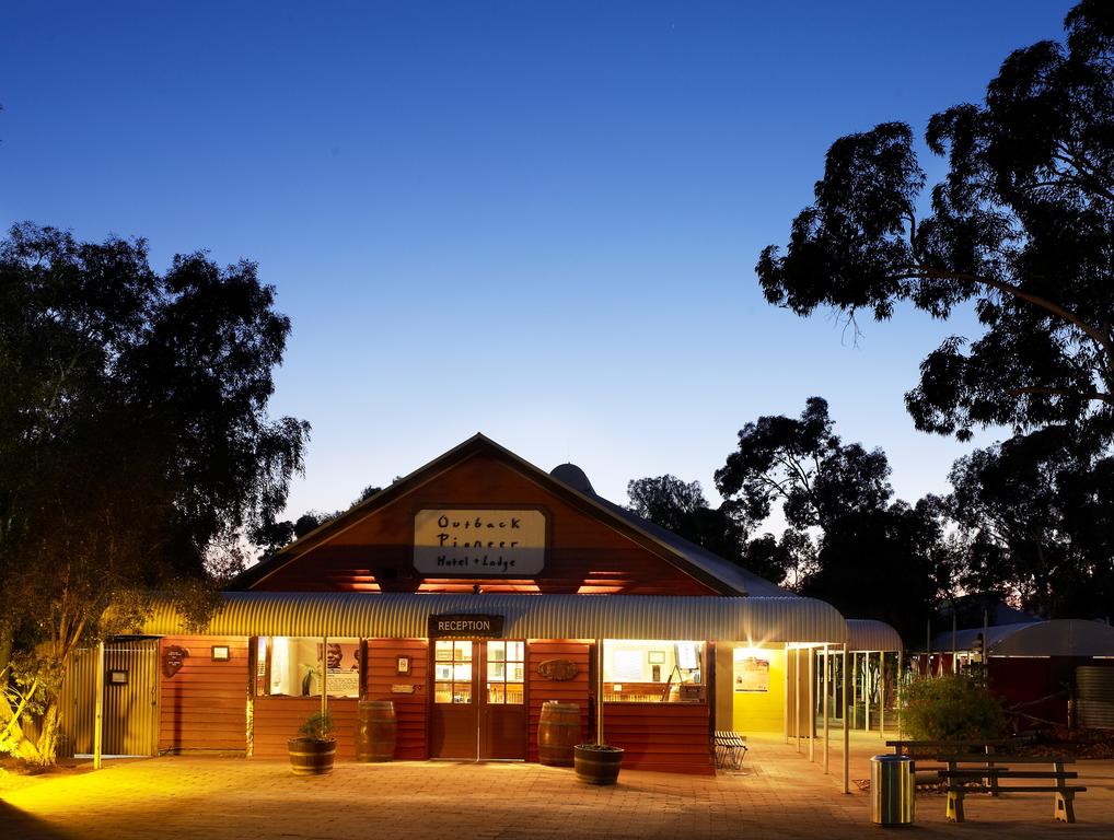 Outback Pioneer Lodge
