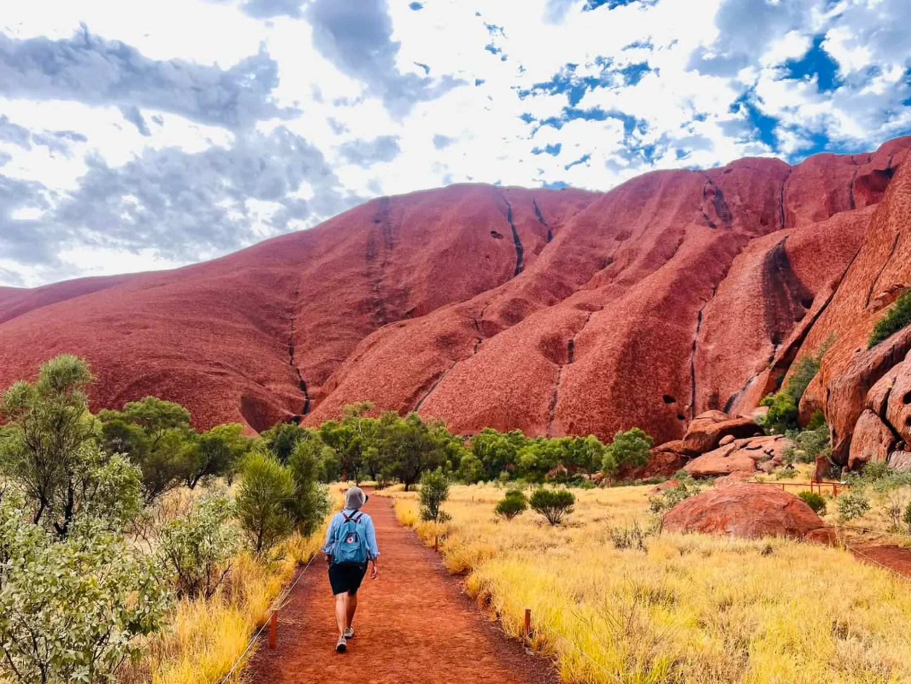 Uluru Base