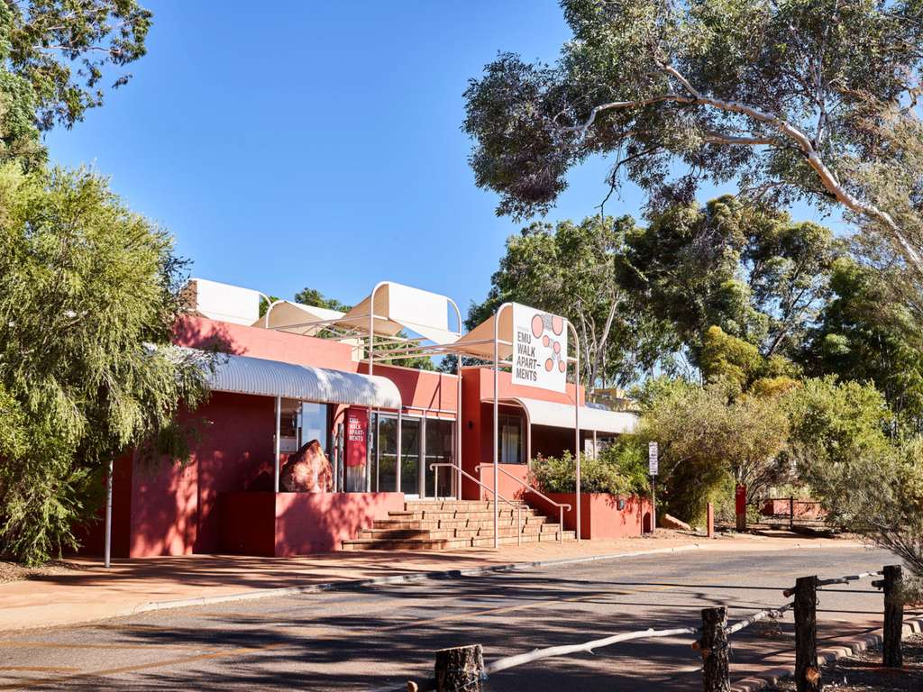 Emu Walk Apartments