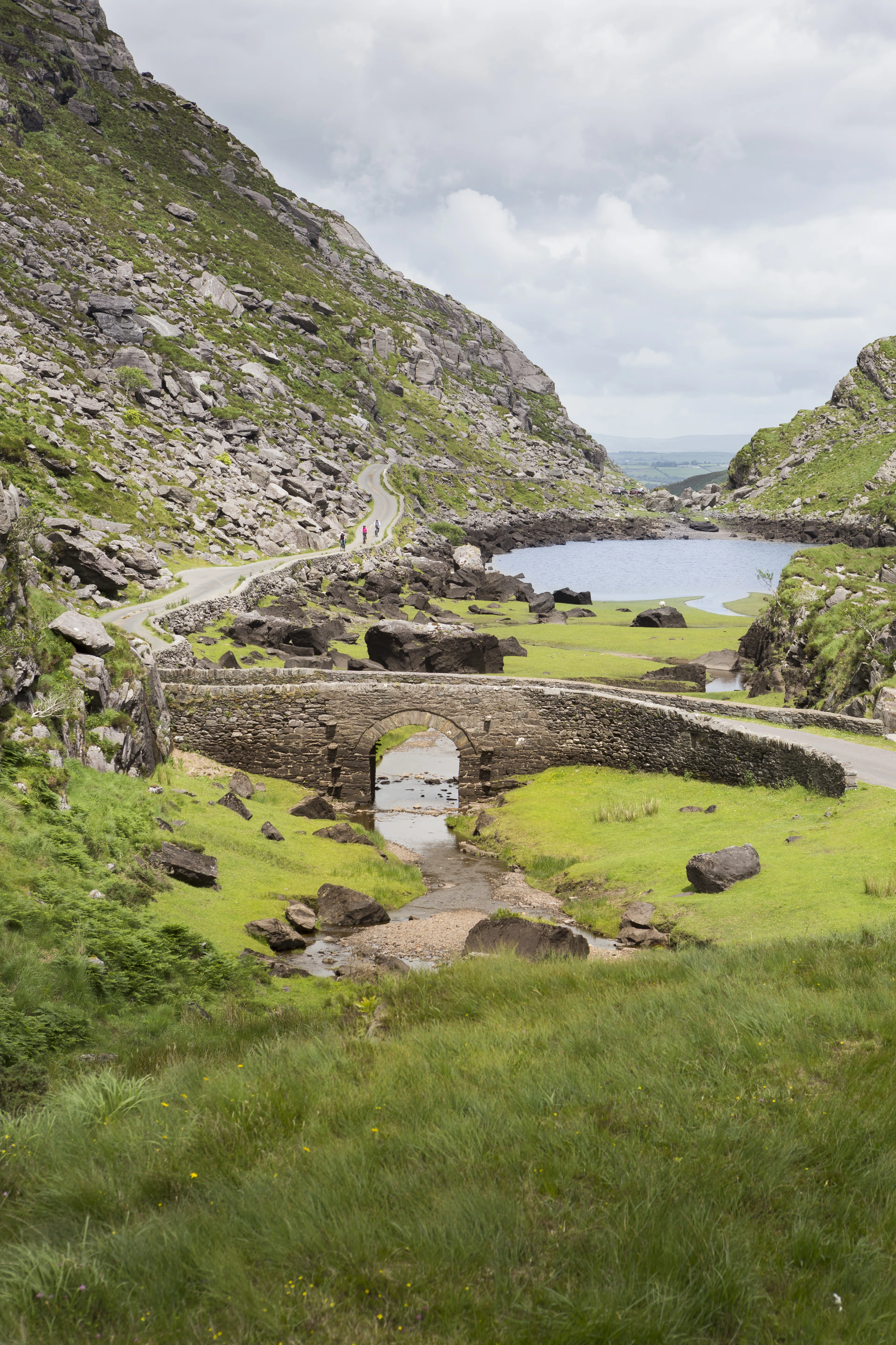 Gap of Dunloe Boat Tour Through Killarney's Lakes