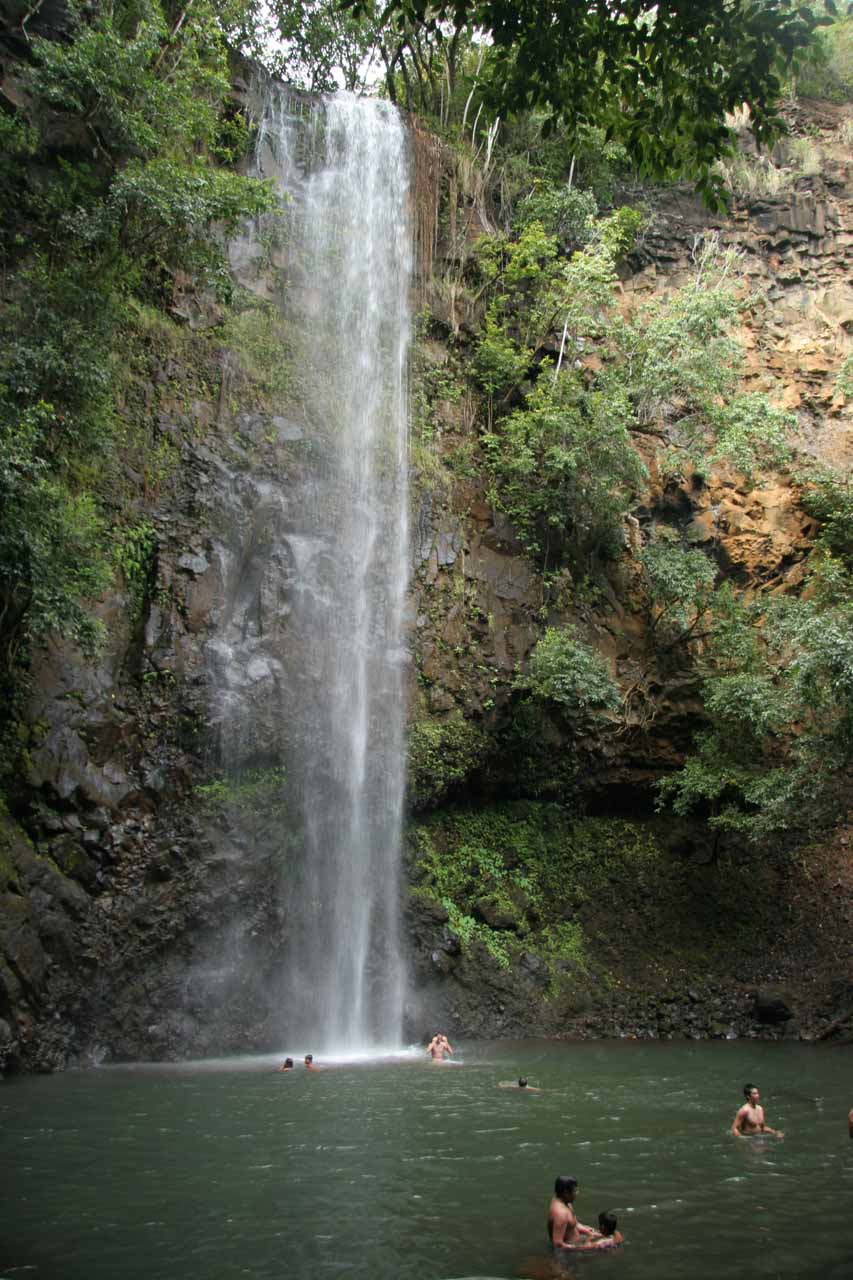 Uluwehi Falls