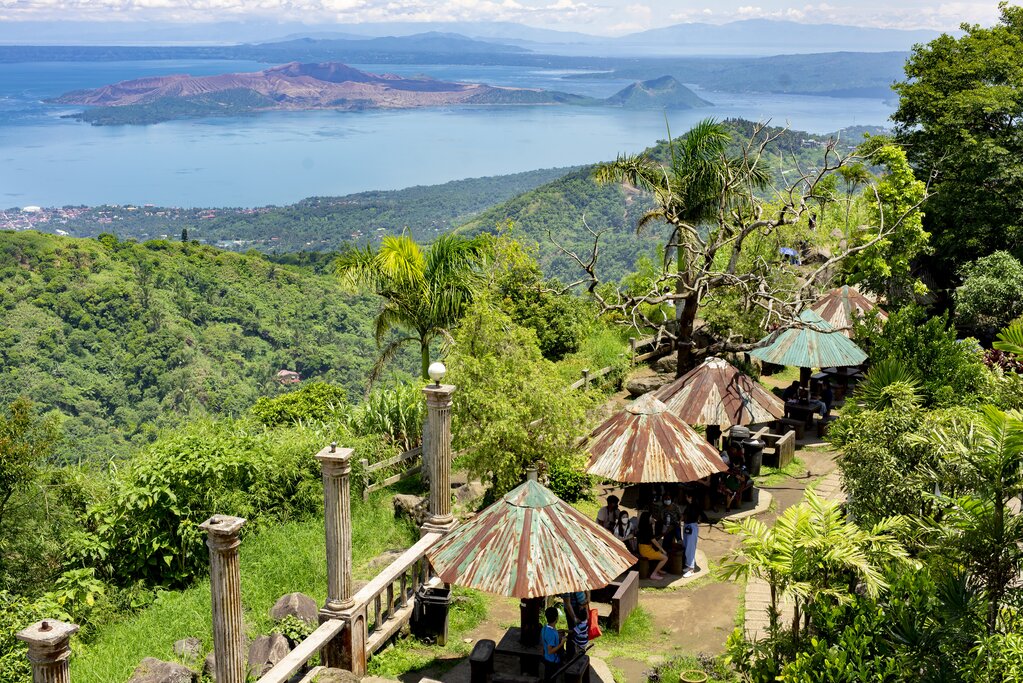 Tagaytay Tour From Manila