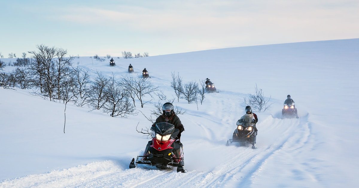 Your experience at Lyngen Alps Snowmobile Tour