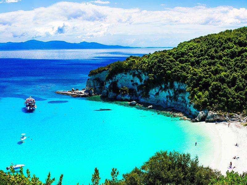 Voutoumi Beach