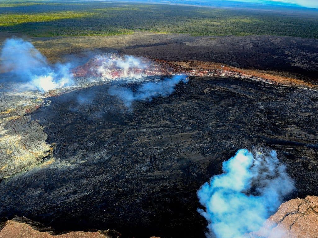 Big Island Volcano Tours at Kilauea