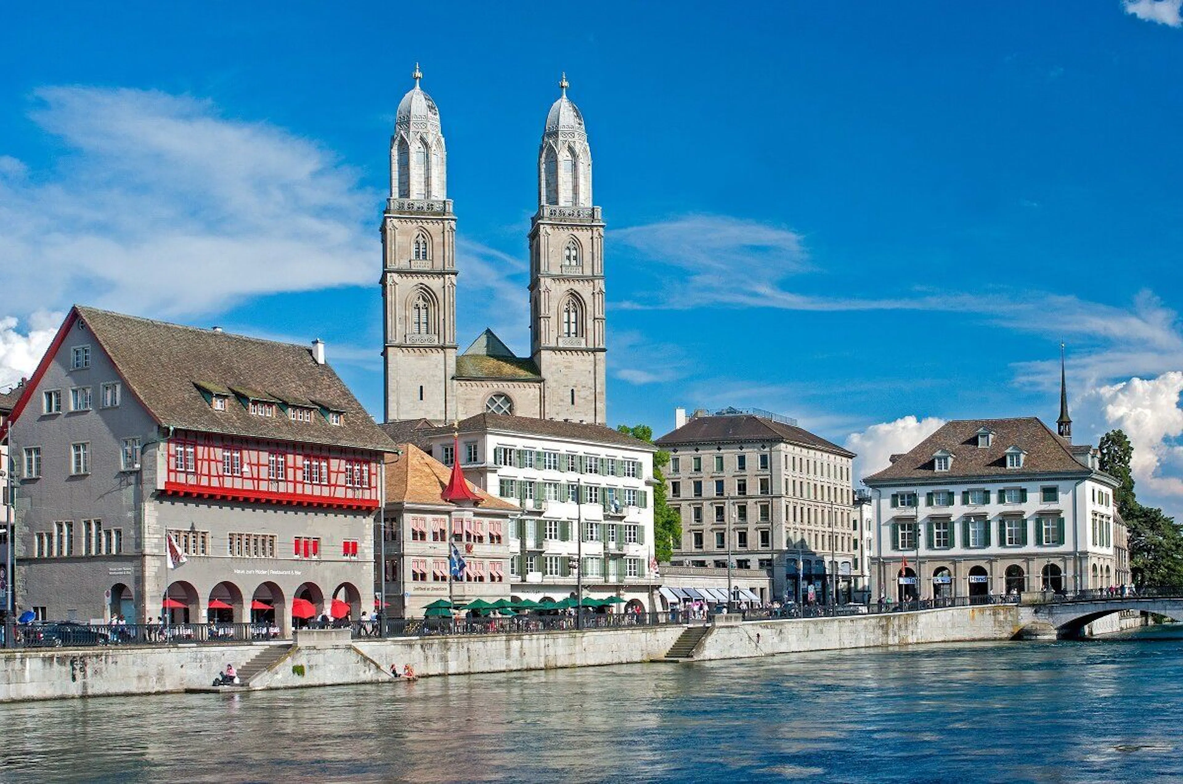 Zurich Food Tour: Tastings Across the Old Town