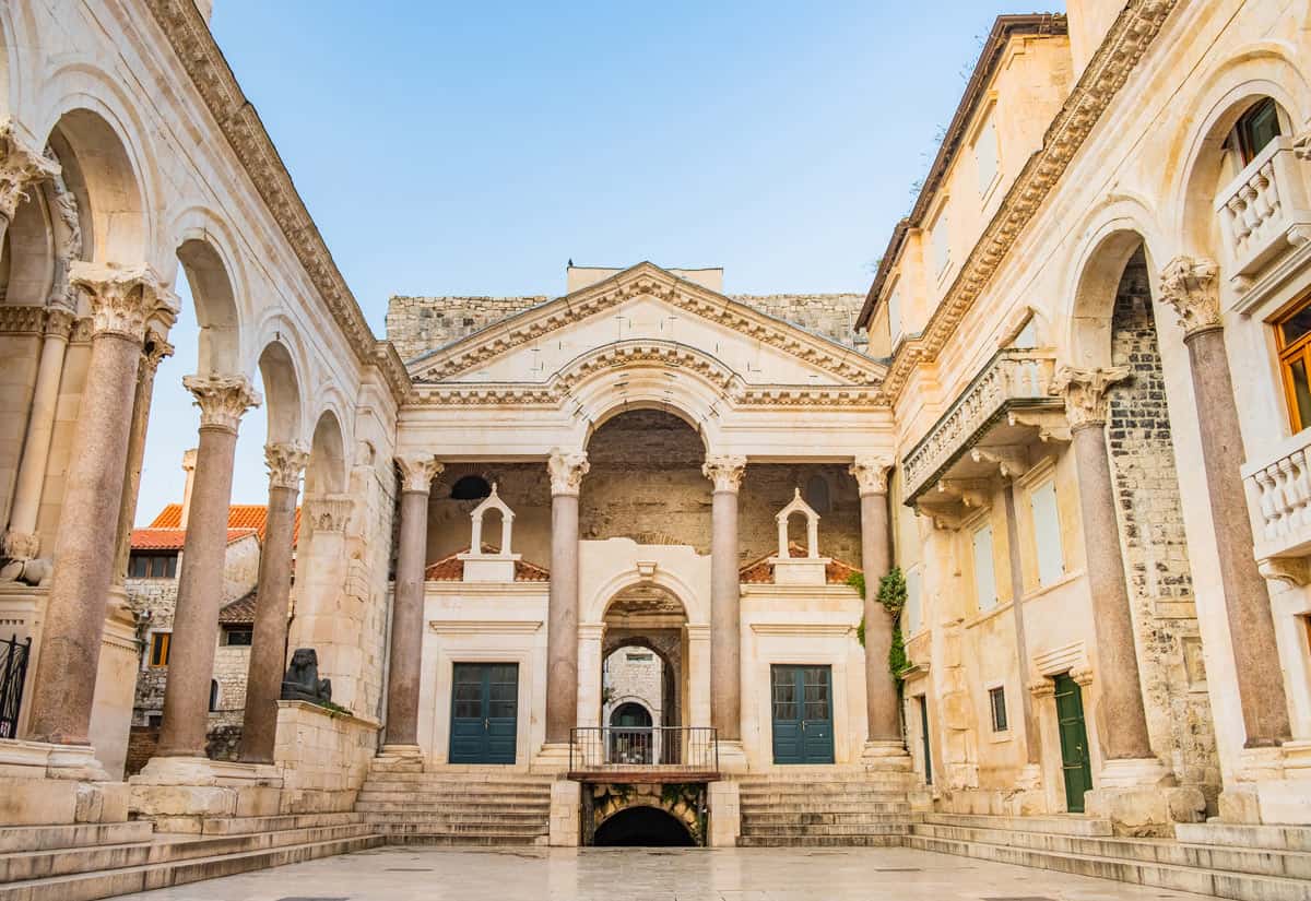 Peristyle Square