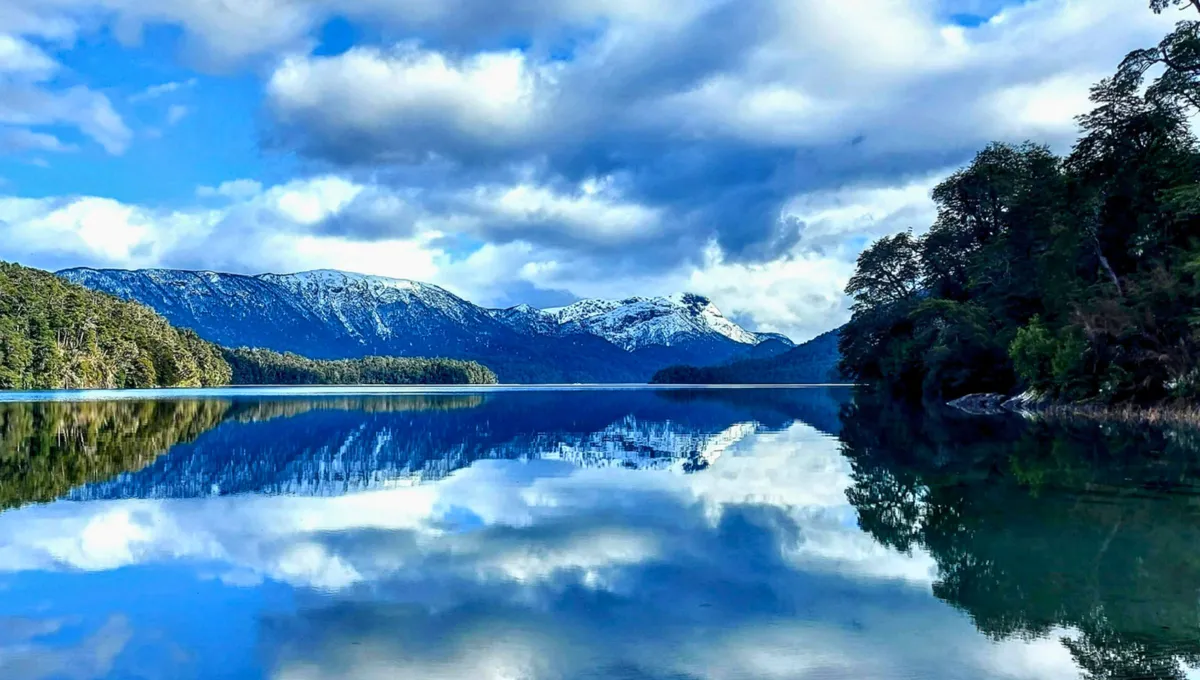Lago Espejo