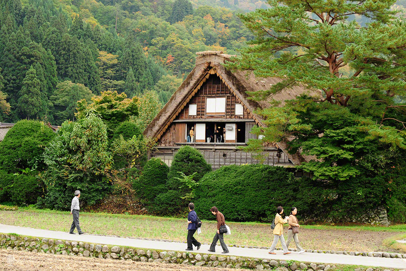 Shirakawago Private Tour From Takayama