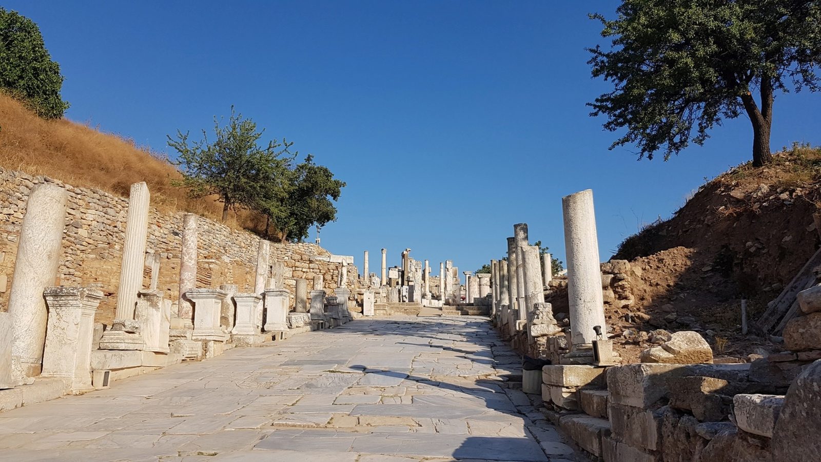 Curetes Street