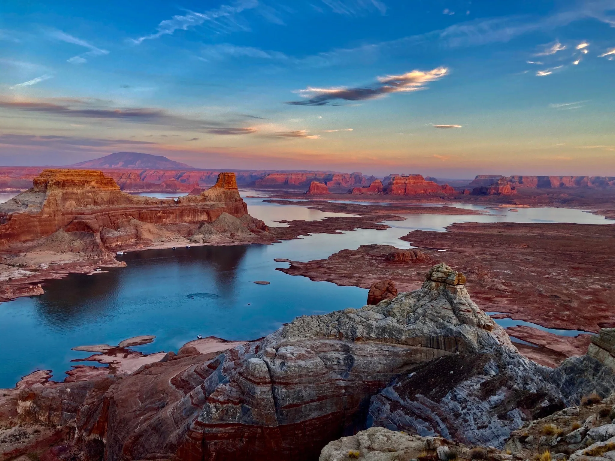 Lake Powell Shoreline