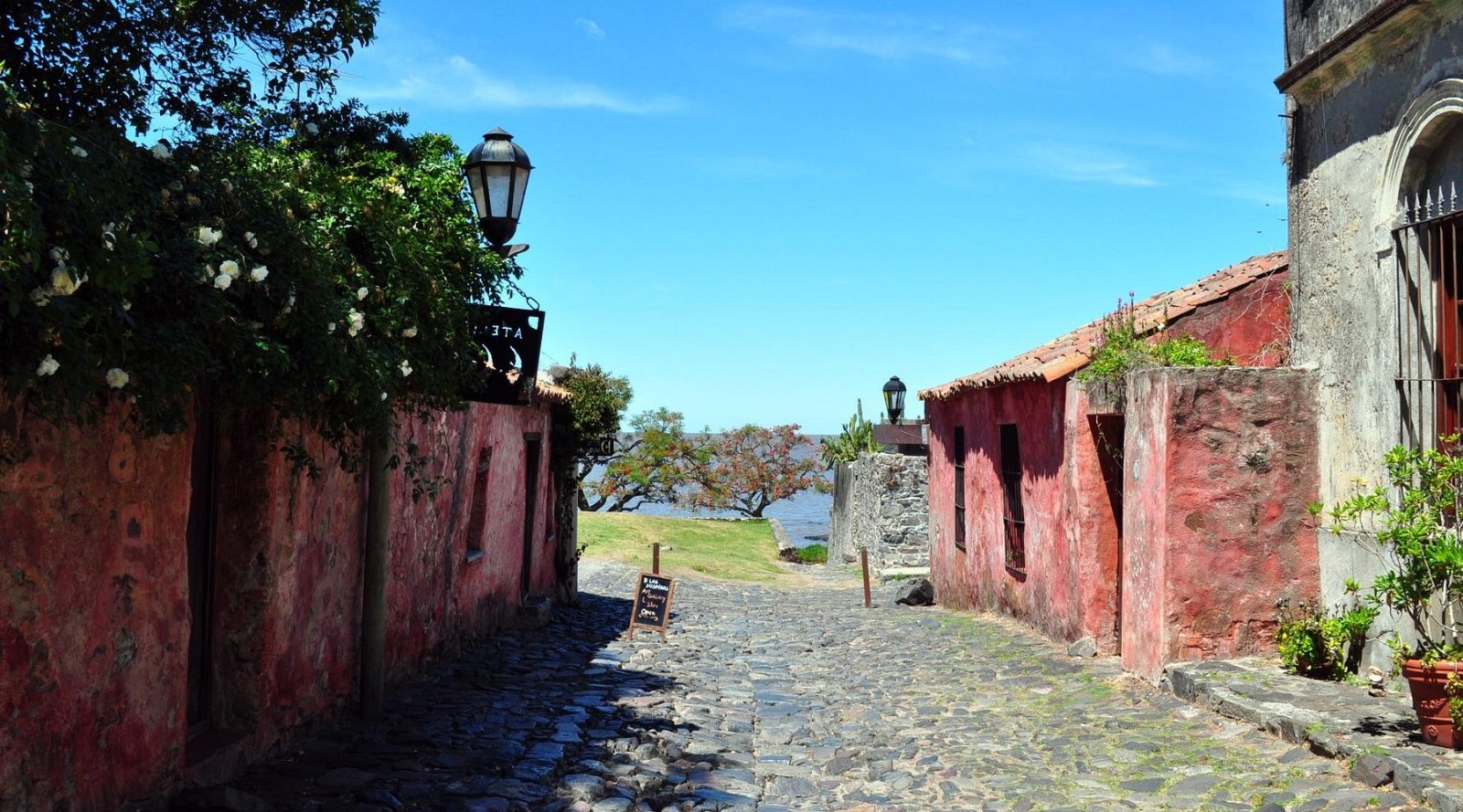 Calle de los Suspiros