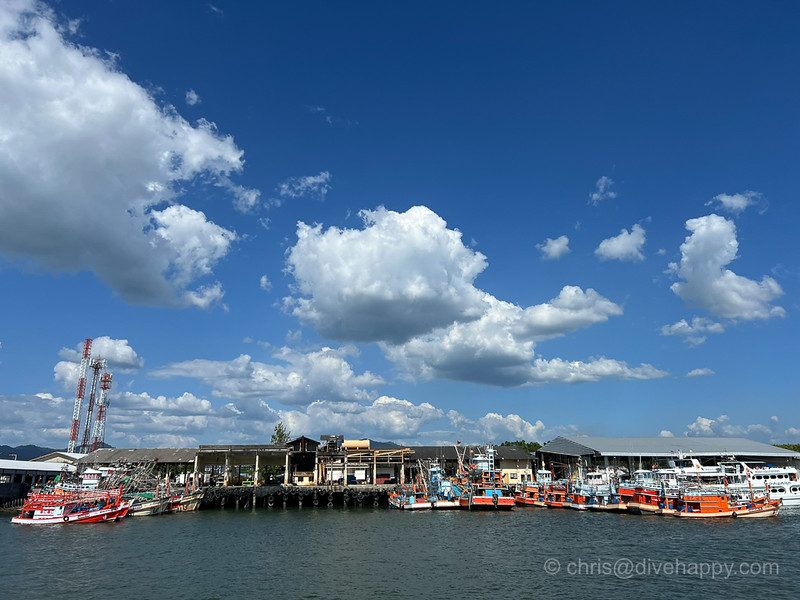 Thap Lamu Pier
