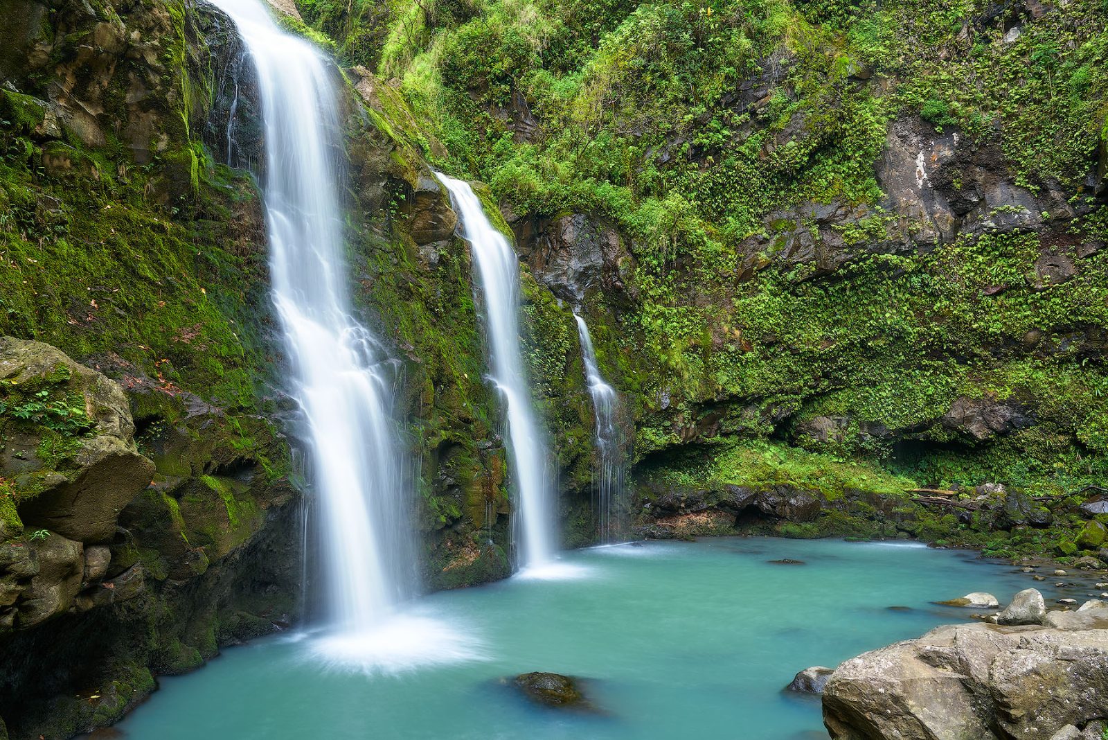 Upper Waikani Falls