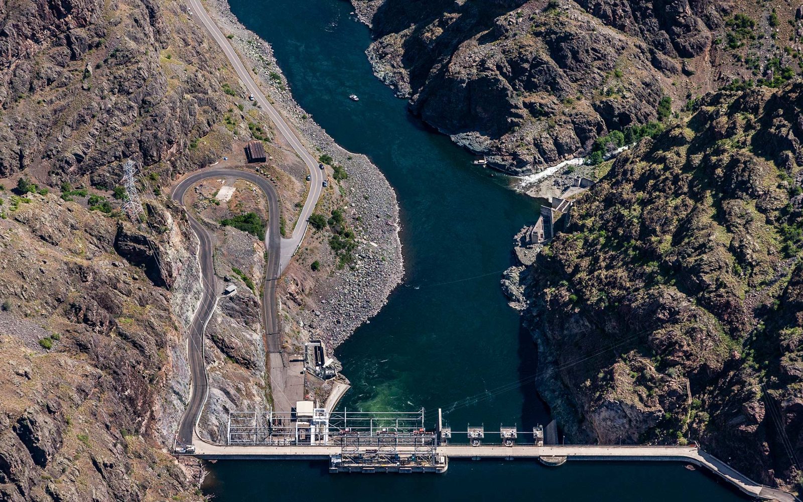 Hells Canyon Dam