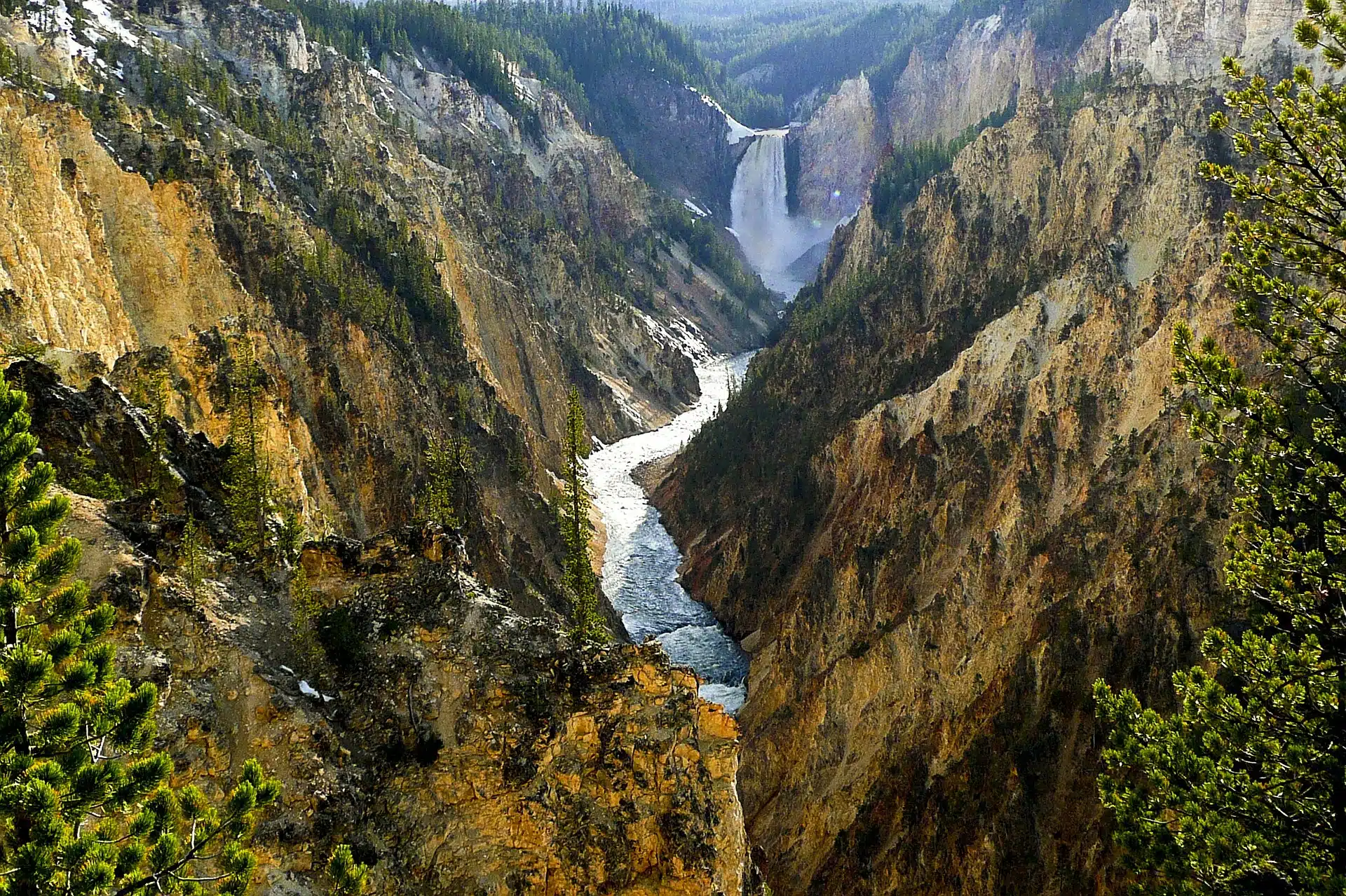 Grand Canyon of the Yellowstone