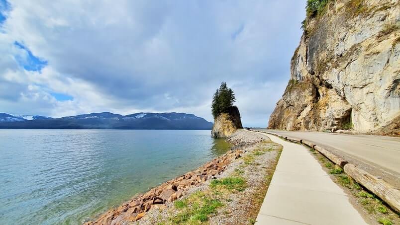 Beach Trail Corridor