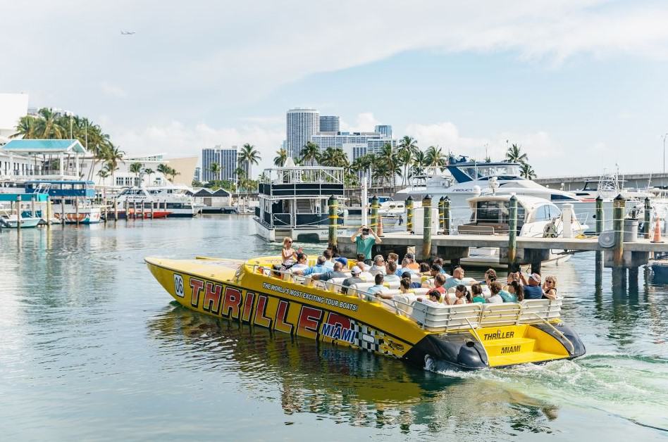 Thriller Miami Dock