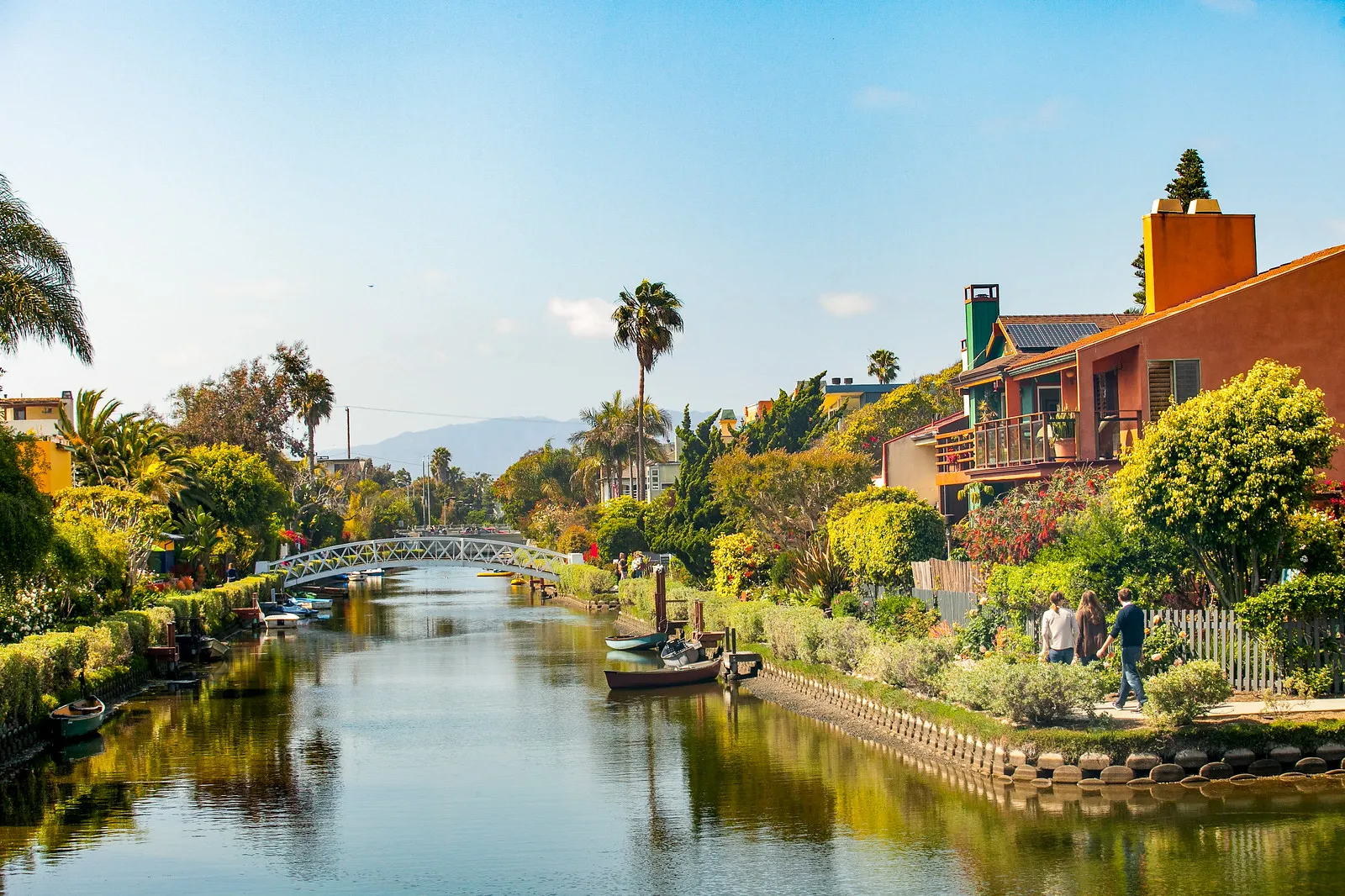 Eastern Canal Walkway
