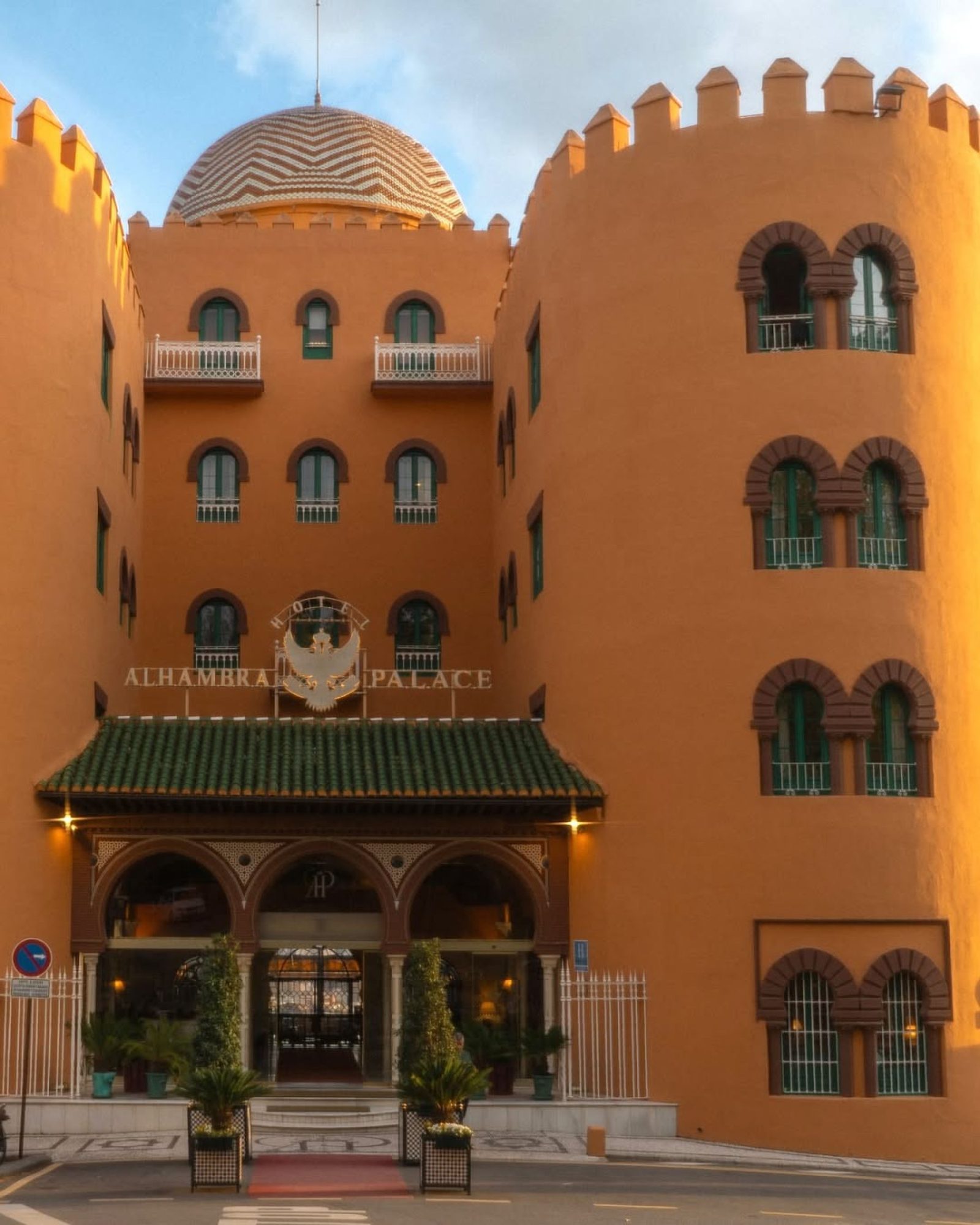 Hotel Alhambra Palace
