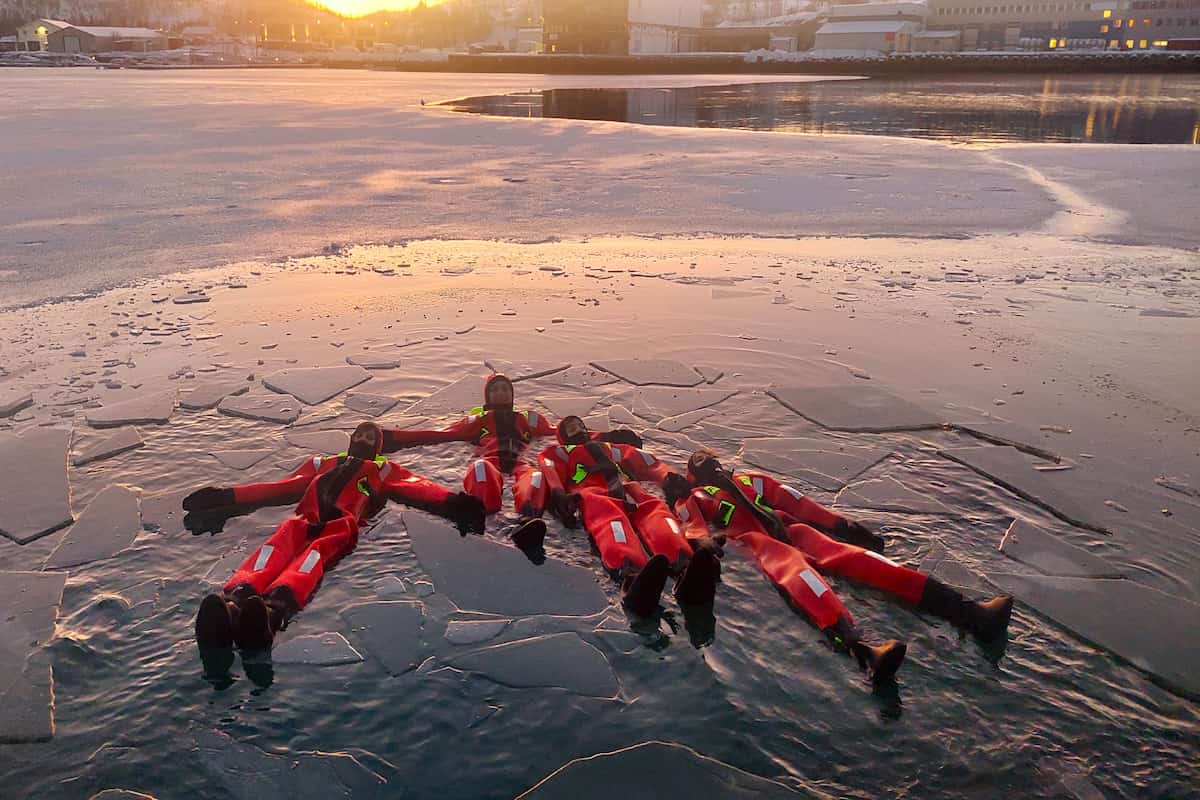 Ice Floating Field