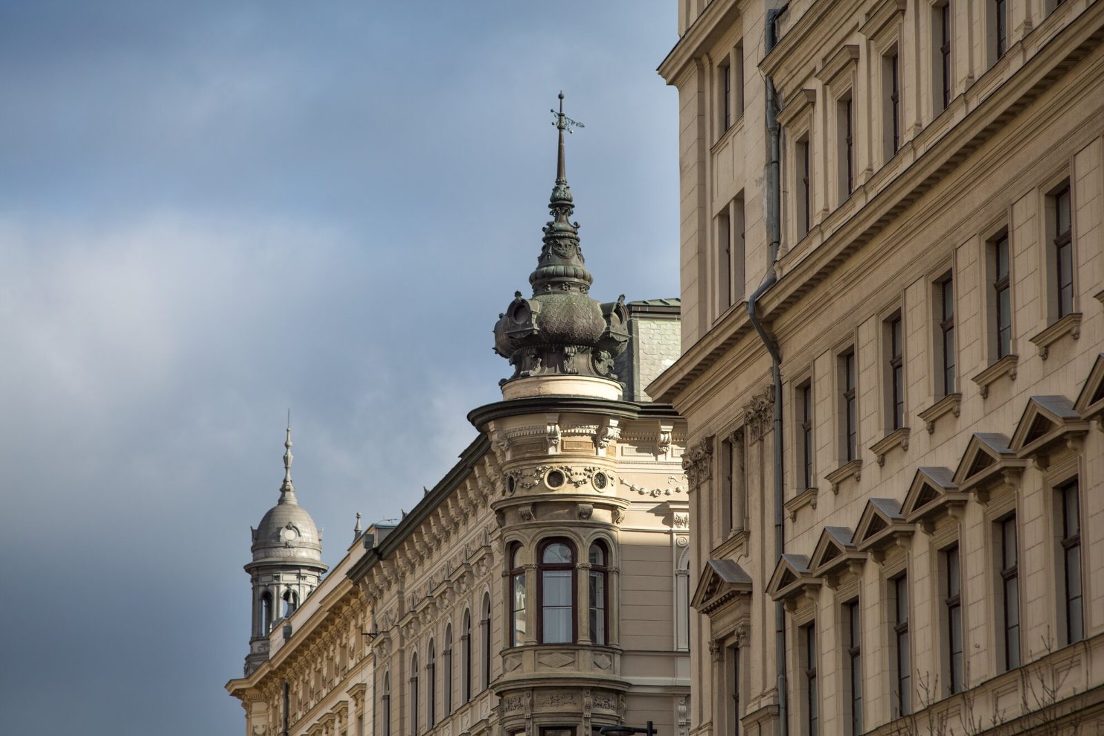 District V Hotels