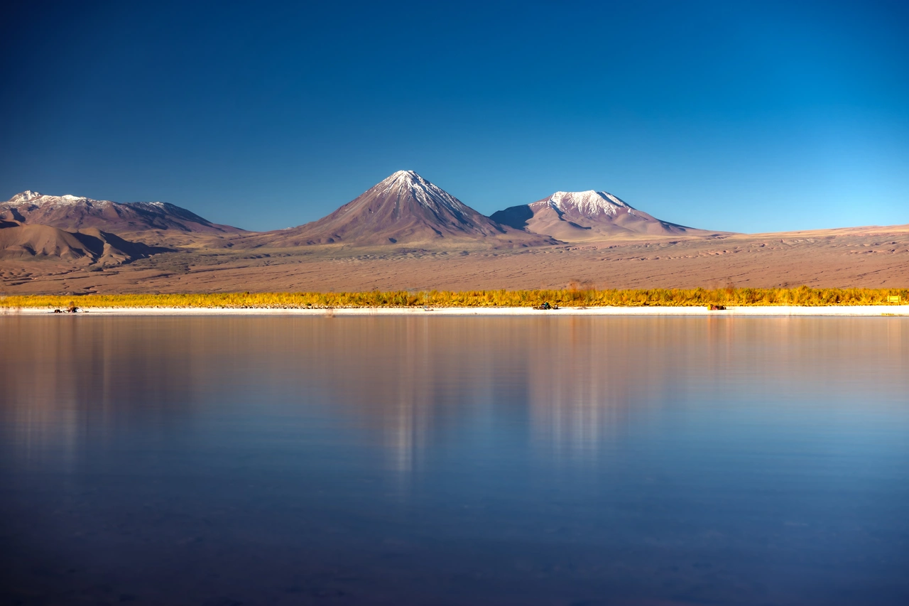 Laguna Cejar Perimeter