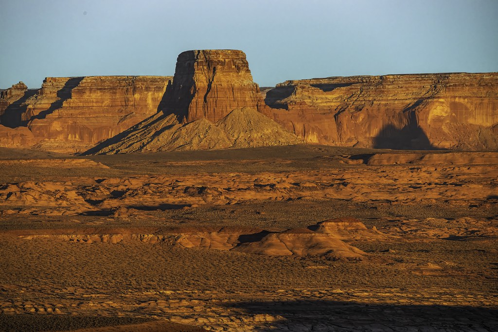 The Plateau Edge