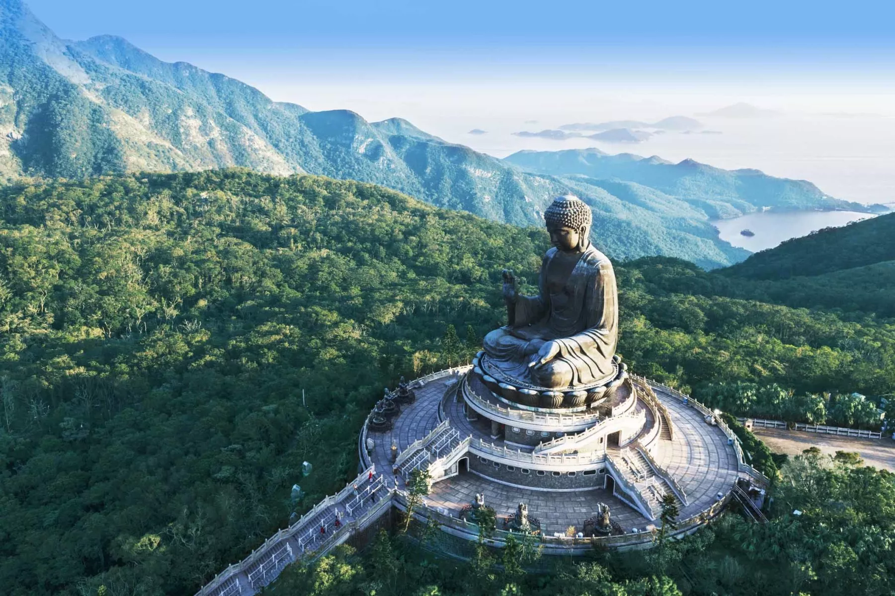 The Big Buddha (Tian Tan Buddha)