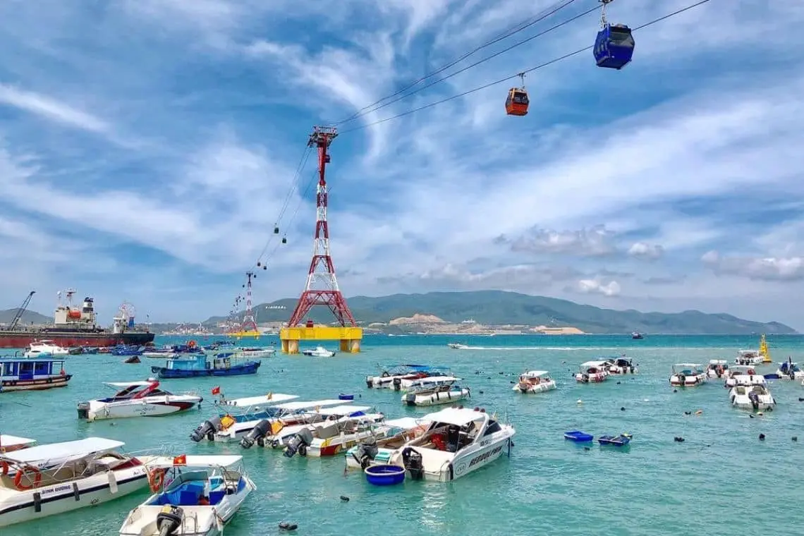 Cau Da Port