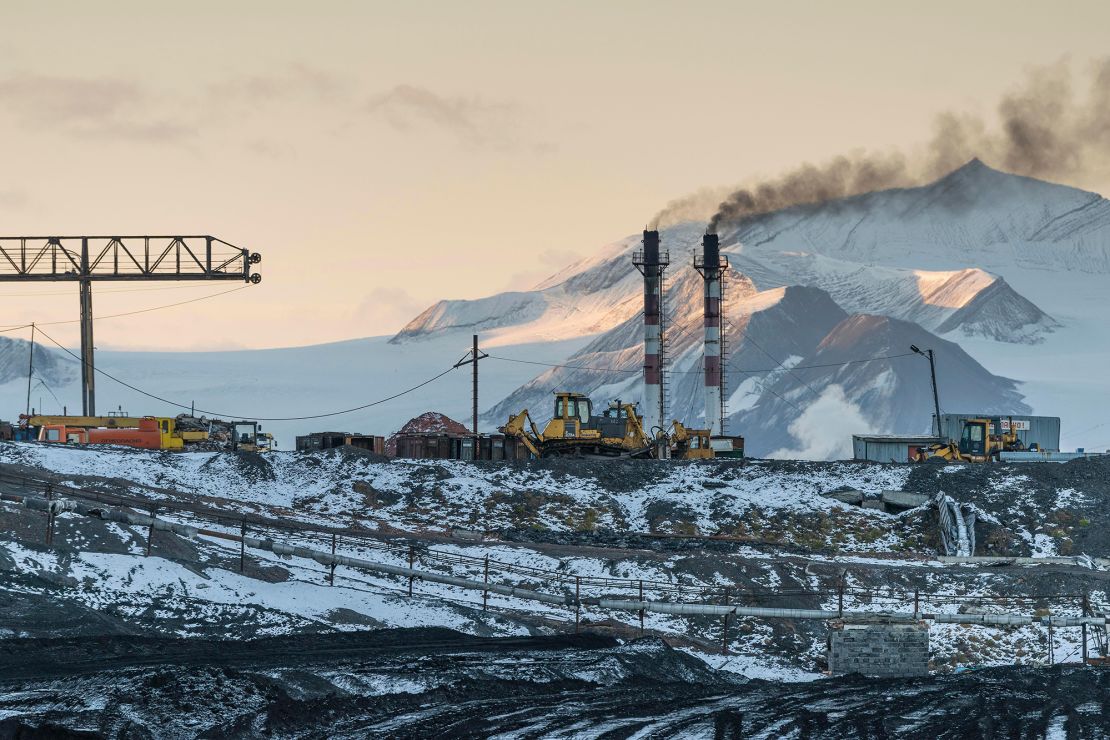 Coal Loading Escalator