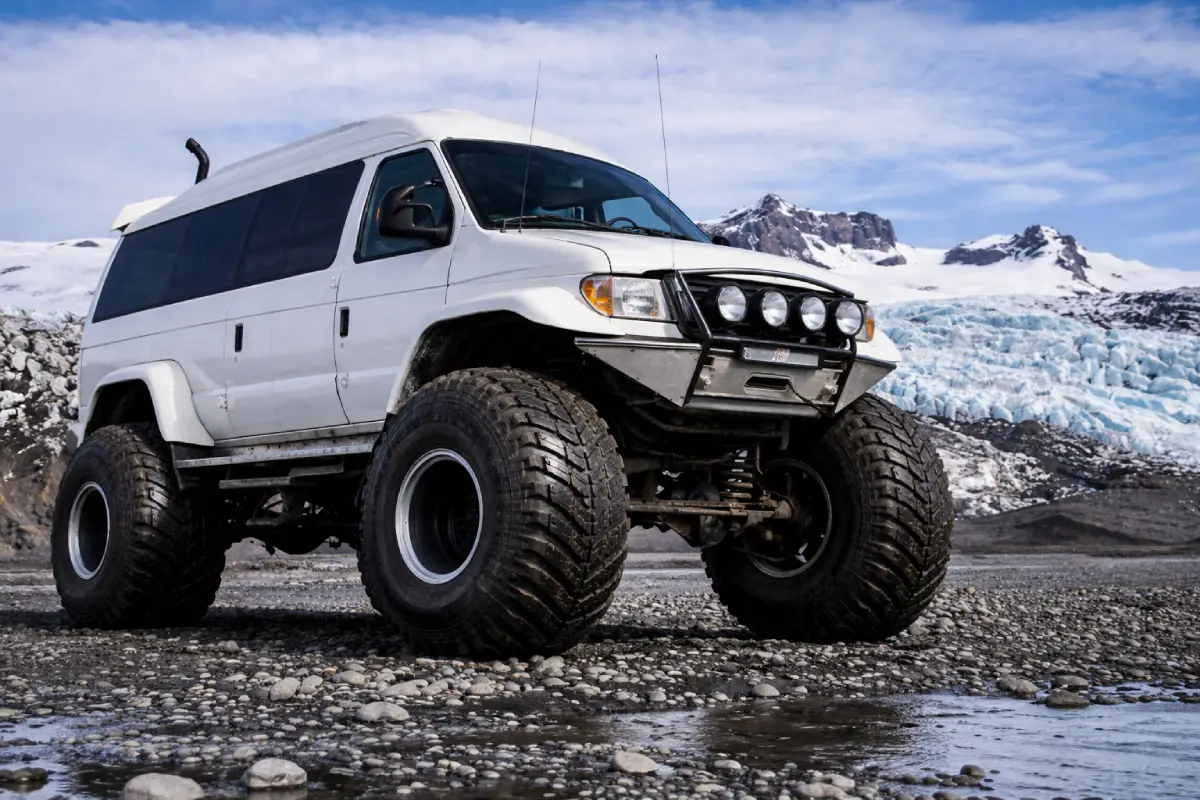 Glacier Tongue Exterior